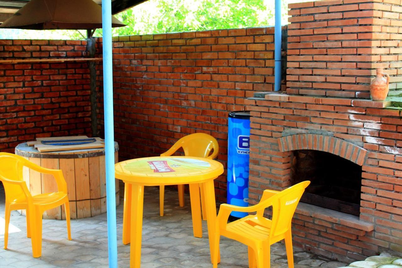 Lilia Guesthouse シグナギ エクステリア 写真