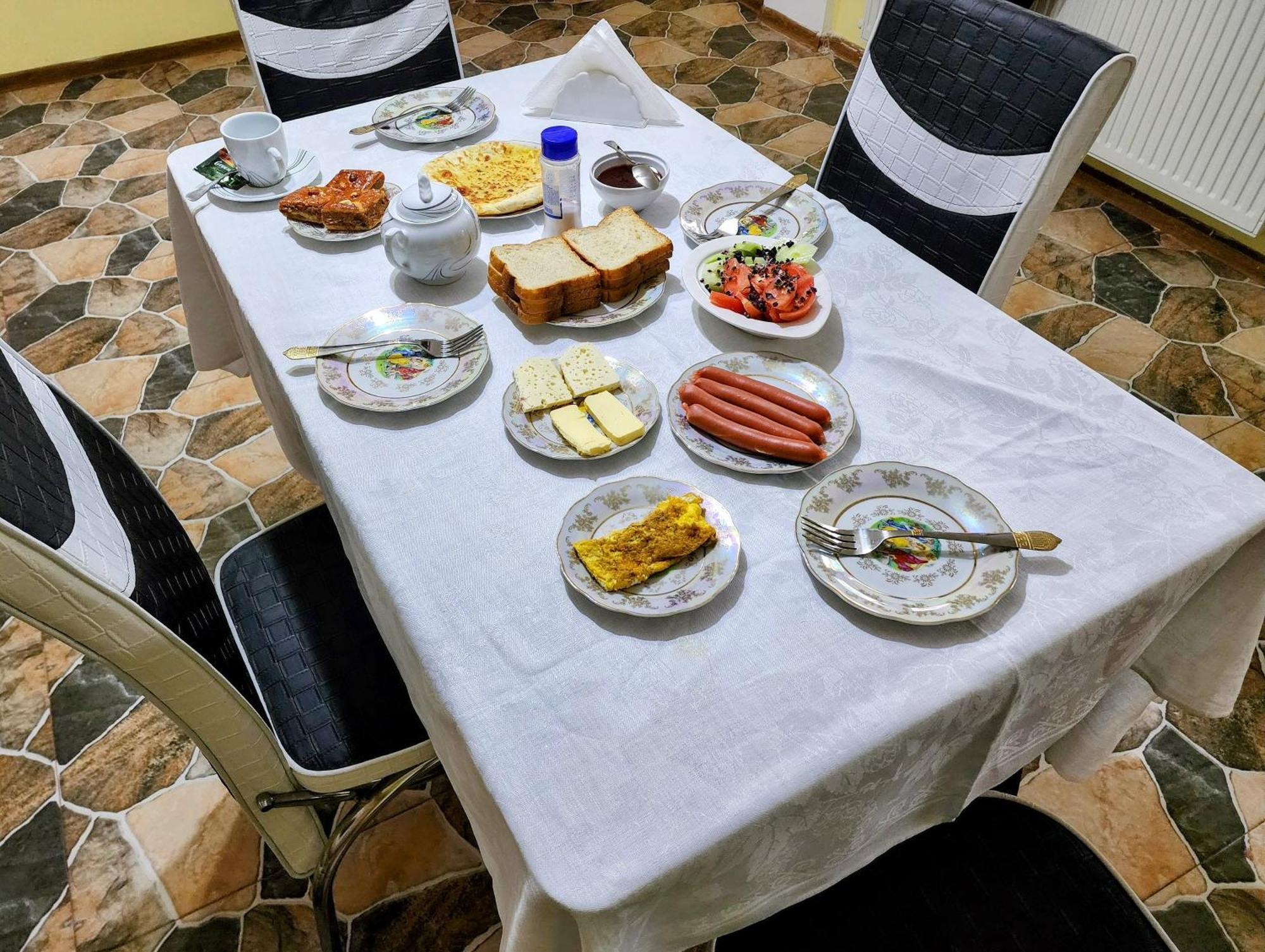 Lilia Guesthouse シグナギ エクステリア 写真